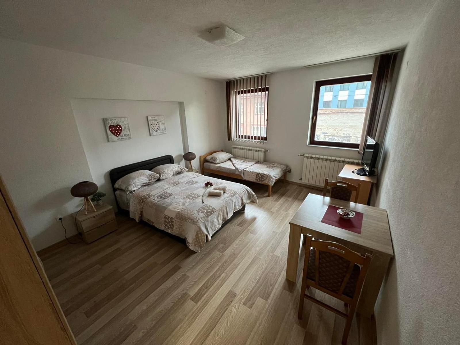 Stari Grad Hotel Doboj Luaran gambar